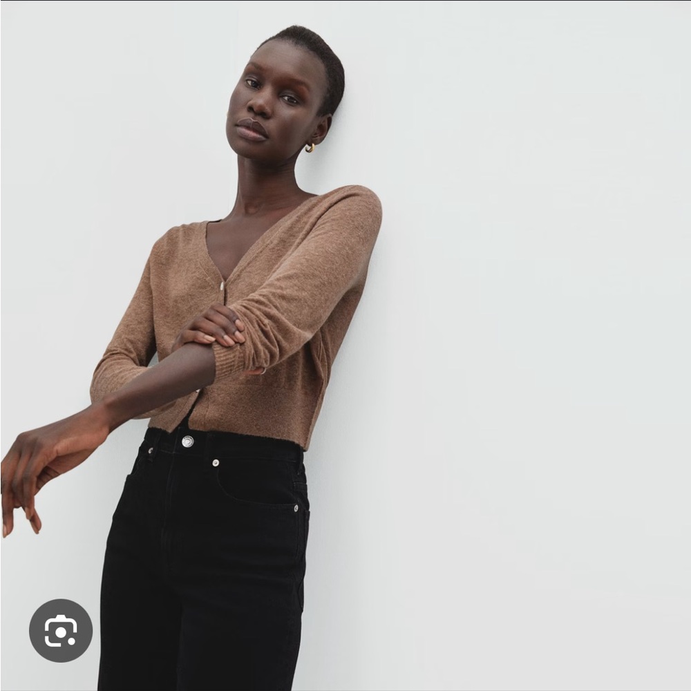 Everlane the featherweight alpaca cardigan soft camel size S